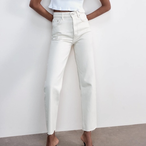 Zara Denim - Zara • Straight Leg High Rise Jean